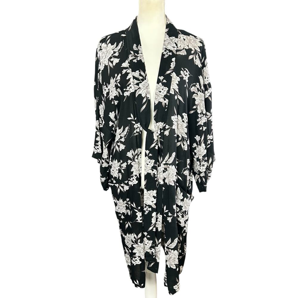 Spiritual Gangster Maya Kimono Women Sz OS Black White Tie Front Floral Cover Up